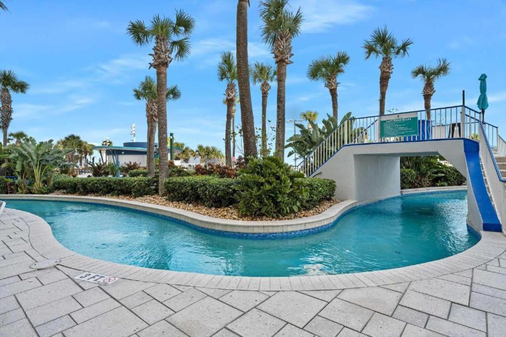 Apartment Vacation In Comfort And Luxury - 1 Bedroom Direct Oceanfront - Wyndham Ocean Walk 509